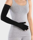 Juzo Expert Seamless with open fingers in combination with compression sleeve Glove with open fingers in combination with compression sleeve, black pepper
