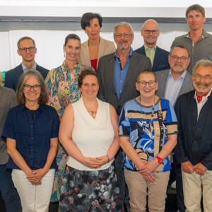 Gruppenbild der Referent(innen) des 16. Münchner Lymph-Symposiums Gruppenbild der Referent(innen) des 16. Münchner Lymph-Symposiums