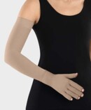 Juzo Expert Seamless with open fingers in combination with compression sleeve Glove with open fingers in combination with compression sleeve, colour almond